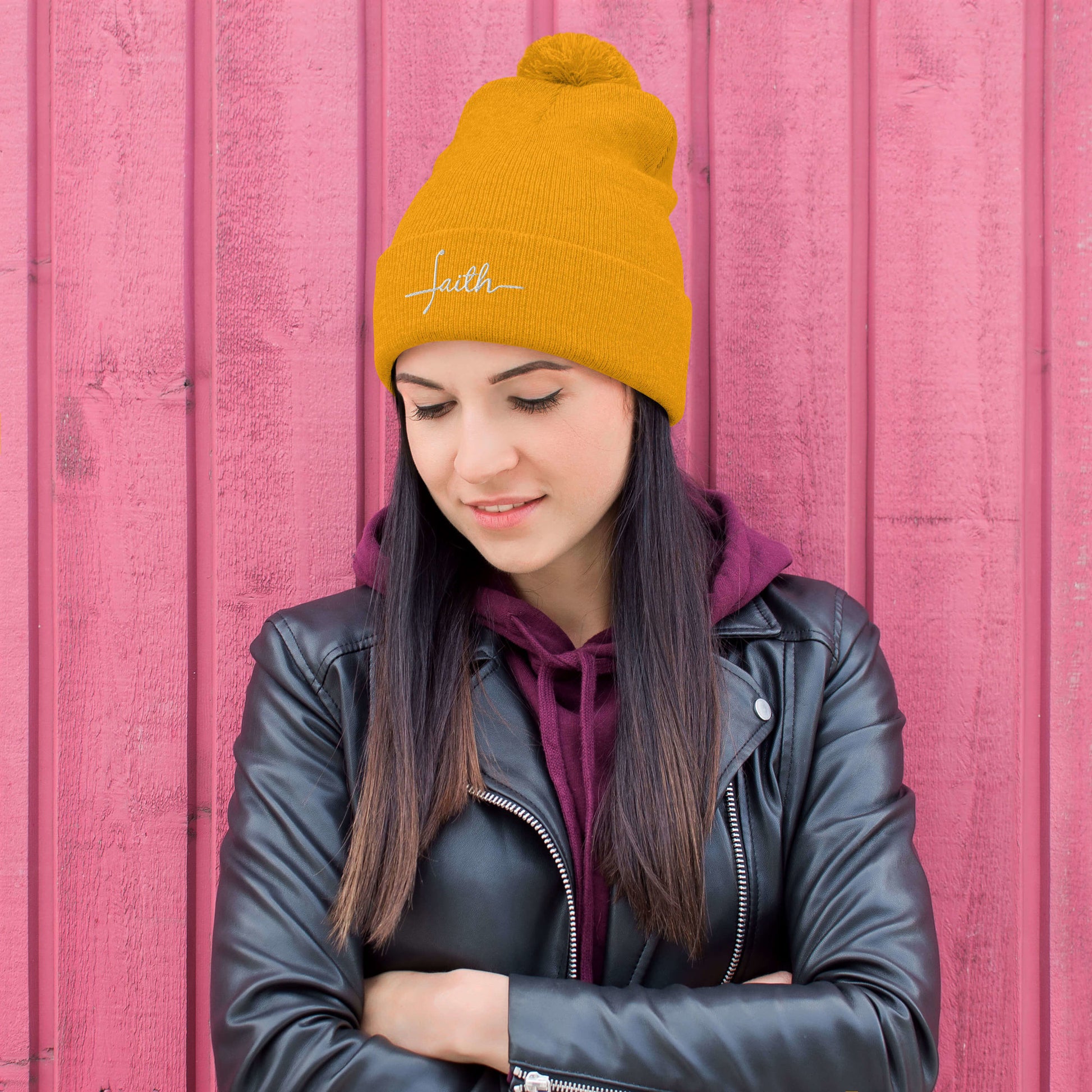 Faith Pom-Pom Beanie in gold
