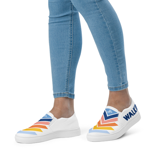 Walking Free Women’s slip-on canvas shoes